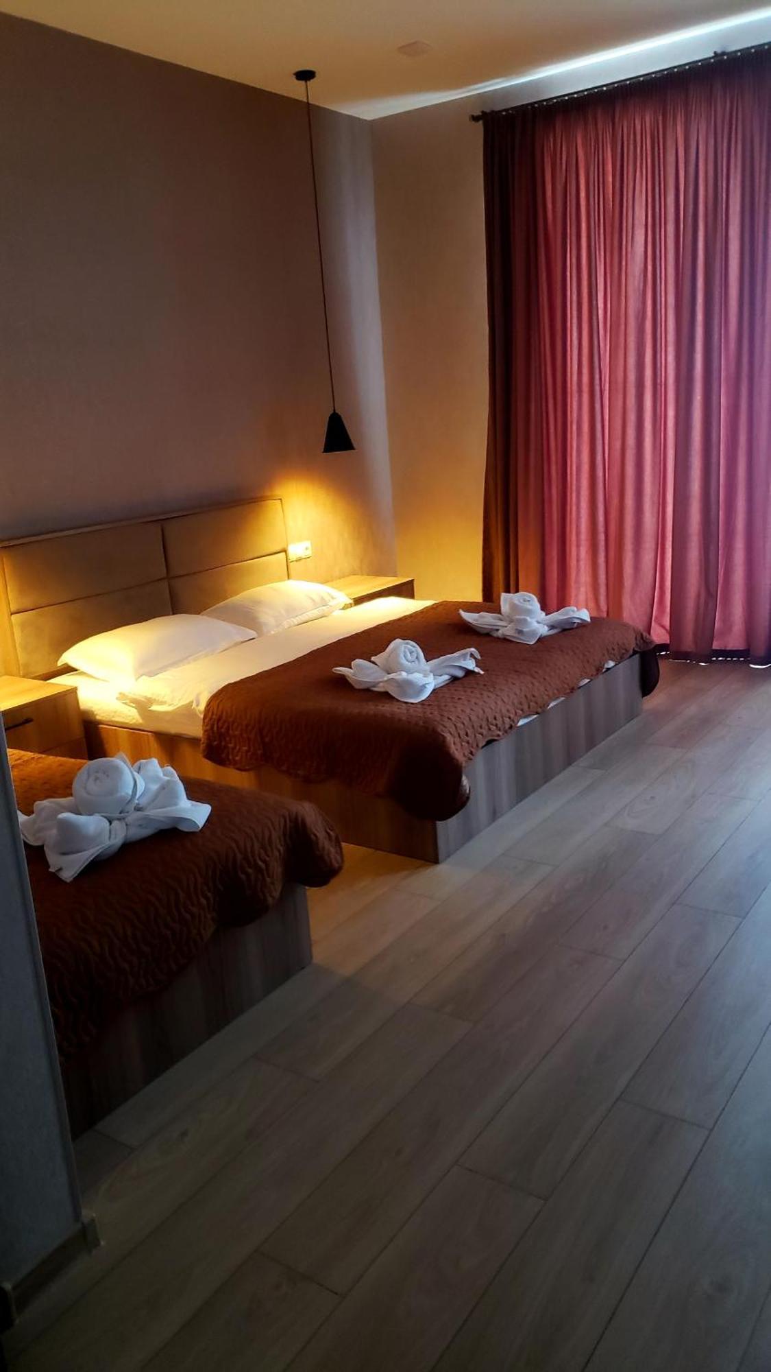 Hotel Sweet Night Kazbegi Quarto foto