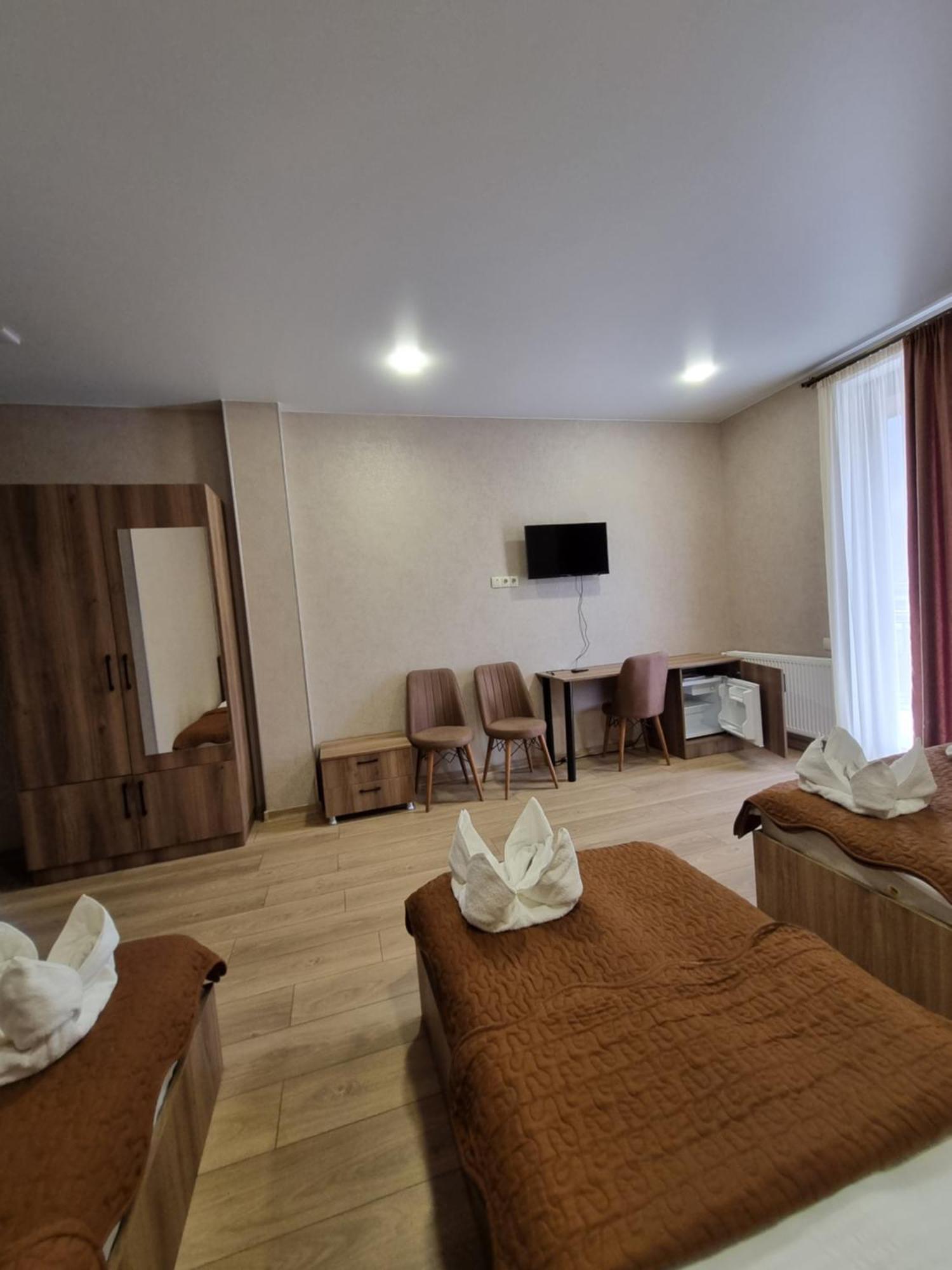 Hotel Sweet Night Kazbegi Quarto foto