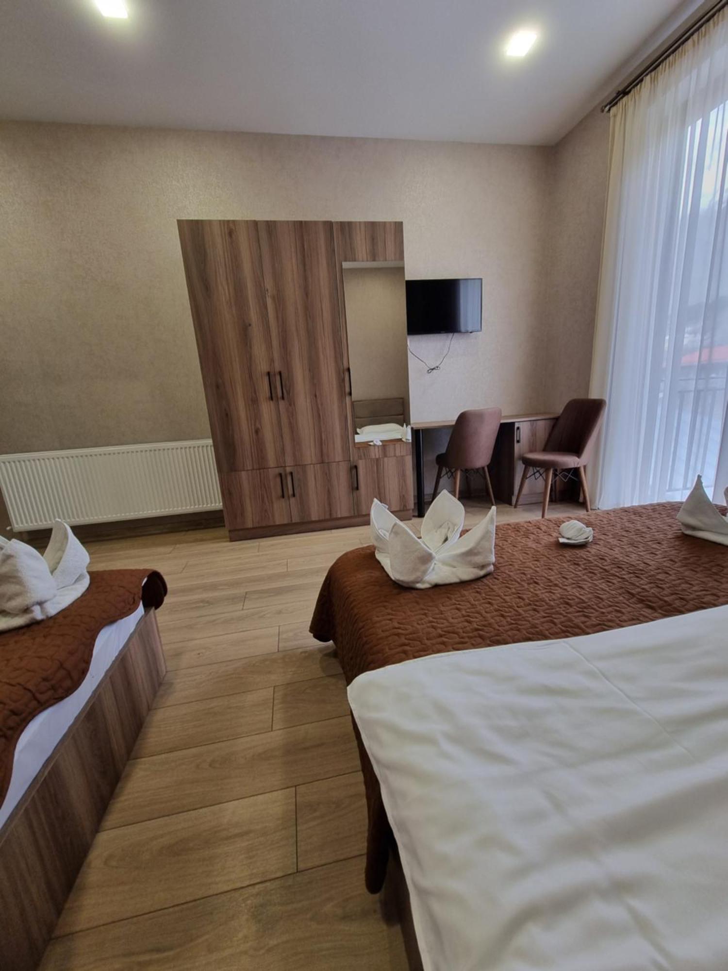 Hotel Sweet Night Kazbegi Quarto foto